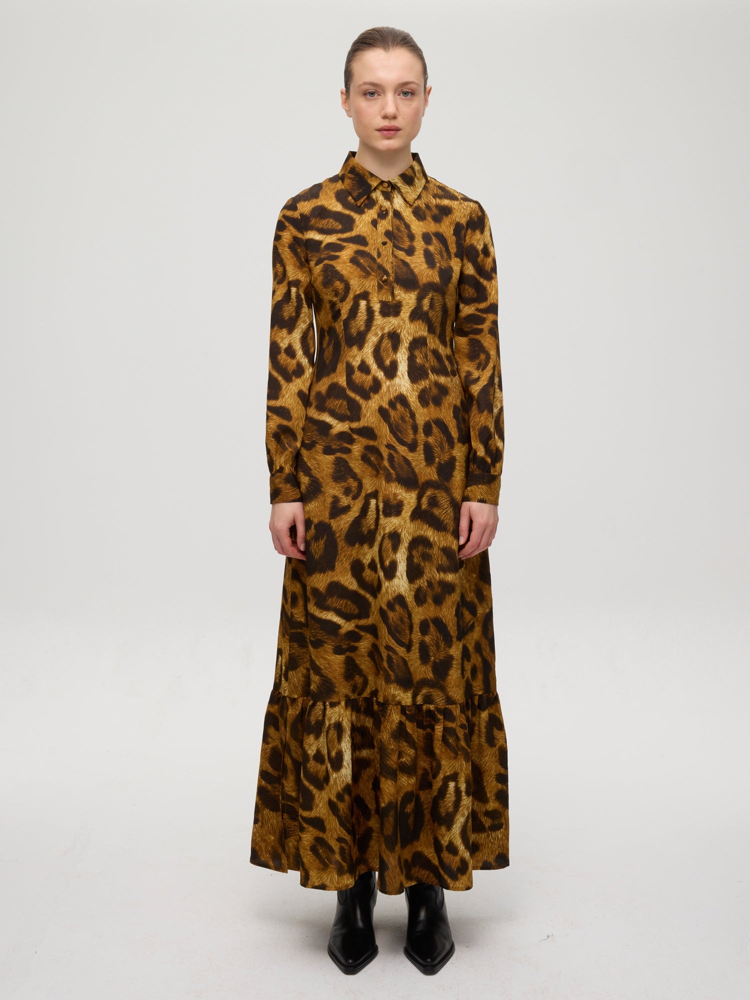 mioh | IGUAZU ANIMAL - Vestido camisero animal print. Vestidos de fiesta para invitadas de boda perfectas. Marca española de moda